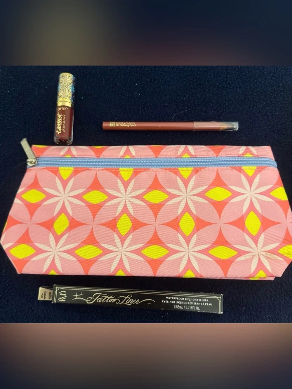 LUXURY MAKE UP BUNDLE WITH CLINIQUE BAG! KVD TARTE ST. TROPEZ ESTEE LAUDER. NEW!